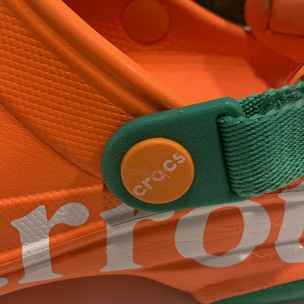 Crocs Carrots Clogs - Picture 7 of 13